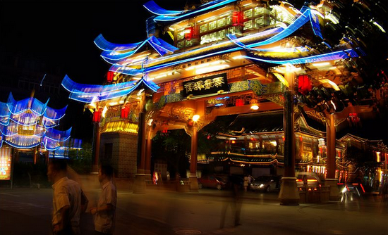 定州vs曲阳夜景视频直播,谁才是燕赵大地的不夜城? 定州vs曲阳夜景视频直播,谁才是燕赵大地的不夜城?